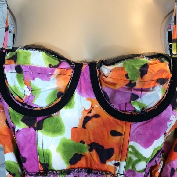 Moda International Colorful Mod Lowcut Sundress 4 - Picture 13 of 16